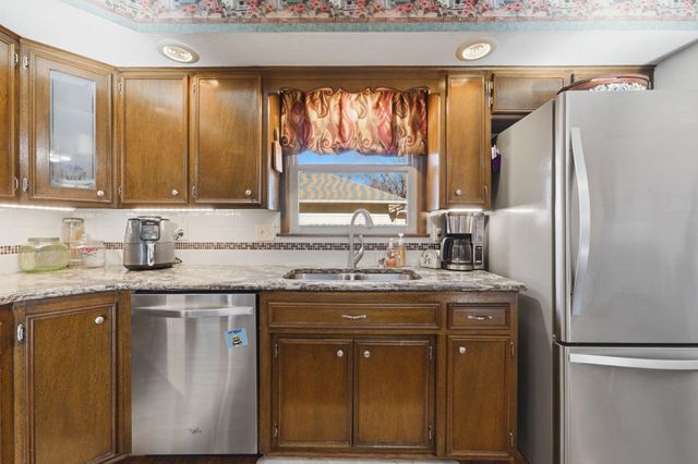 9712 W Harvest, Wichita, KS 67212