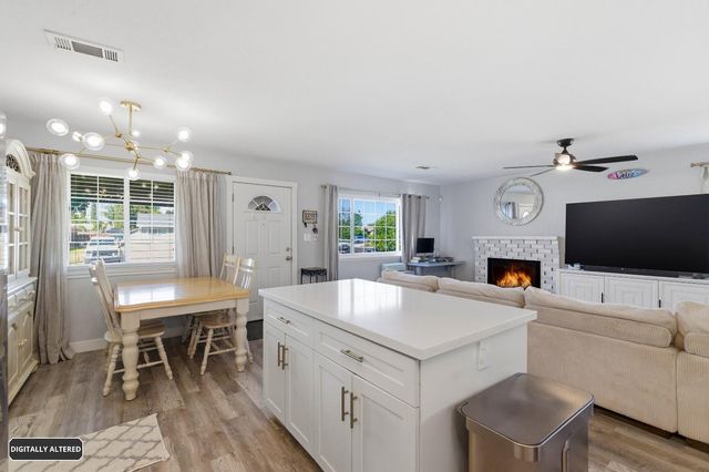 9359 Lujan Dr, Elk Grove, CA 95624