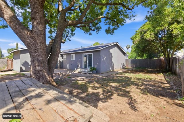 9359 Lujan Dr, Elk Grove, CA 95624