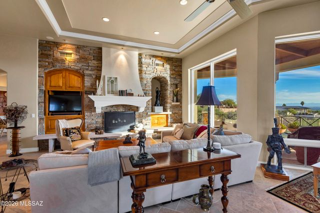 3140 E Crest Shadows Drive, Tucson, AZ 85718