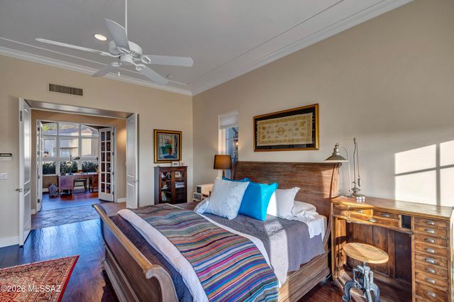 3140 E Crest Shadows Drive, Tucson, AZ 85718