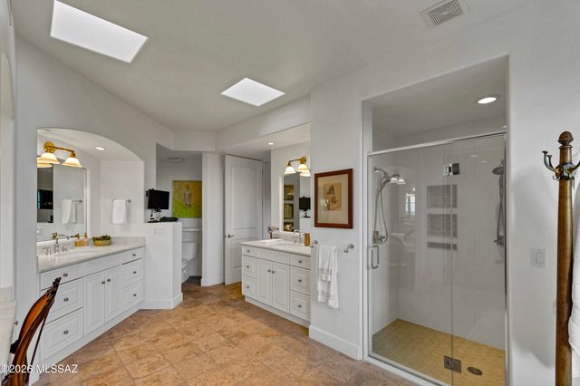 3140 E Crest Shadows Drive, Tucson, AZ 85718