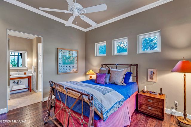 3140 E Crest Shadows Drive, Tucson, AZ 85718