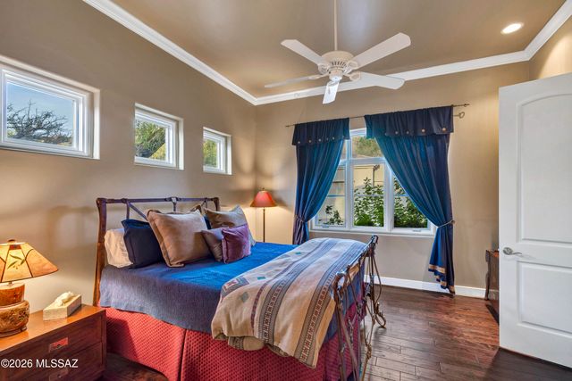 3140 E Crest Shadows Drive, Tucson, AZ 85718