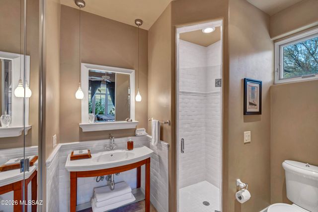 3140 E Crest Shadows Drive, Tucson, AZ 85718