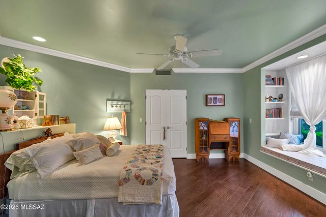 3140 E Crest Shadows Drive, Tucson, AZ 85718