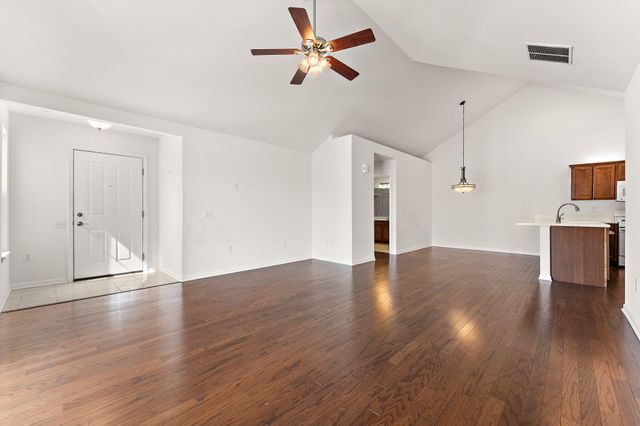 2426 Allison Circle 2426, Valparaiso, IN 46383