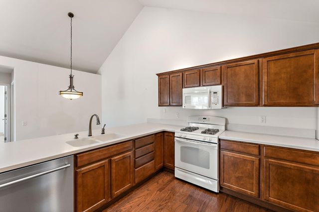 2426 Allison Circle 2426, Valparaiso, IN 46383