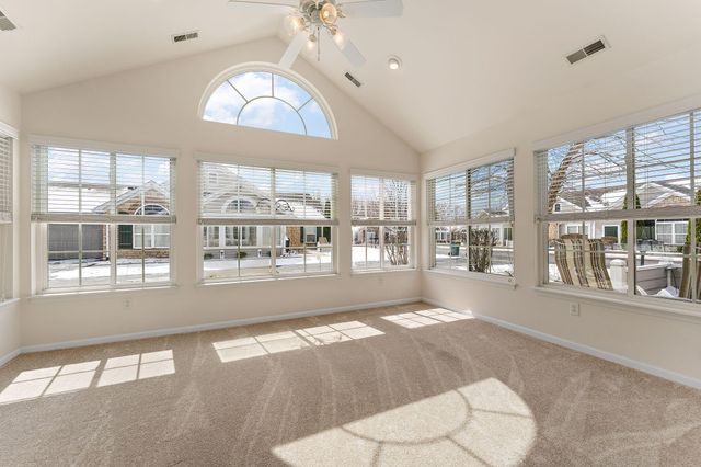 2426 Allison Circle 2426, Valparaiso, IN 46383