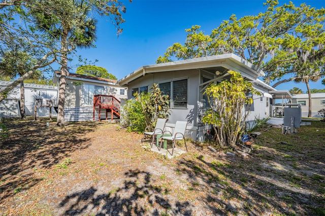 605 MICHIGAN BOULEVARD 37, Dunedin, FL 34698