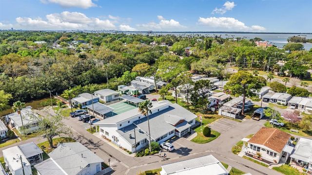 605 MICHIGAN BOULEVARD 37, Dunedin, FL 34698