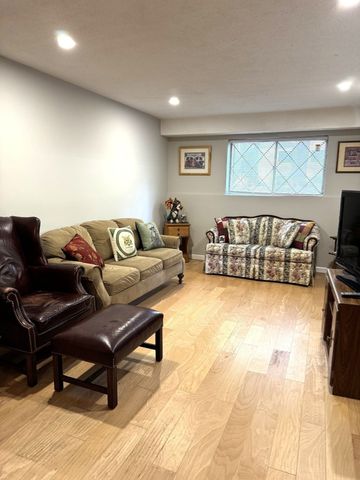 4 Greenbriar Drive 102, North Reading, MA 01864