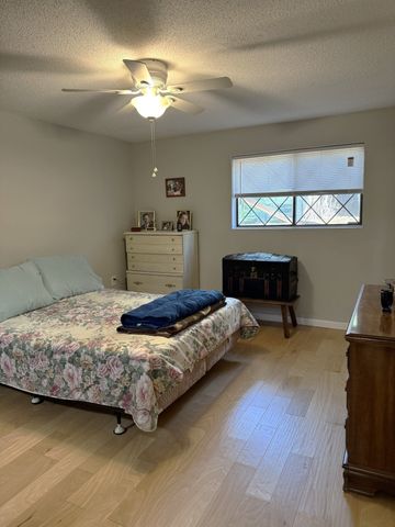 4 Greenbriar Drive 102, North Reading, MA 01864