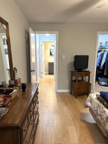 4 Greenbriar Drive 102, North Reading, MA 01864