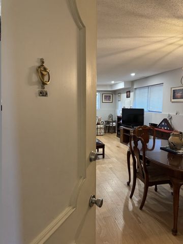 4 Greenbriar Drive 102, North Reading, MA 01864