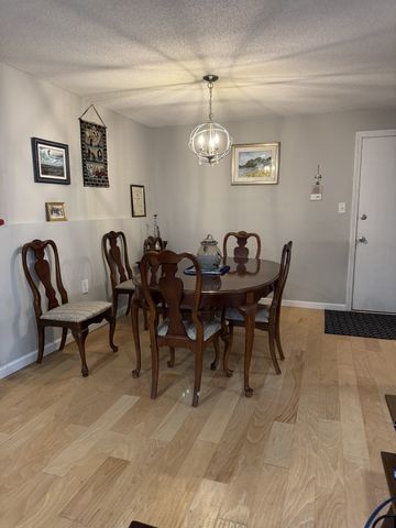 4 Greenbriar Drive 102, North Reading, MA 01864