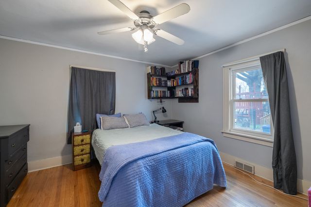 2120 40th Street, Des Moines, IA 50310