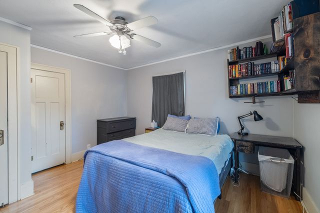 2120 40th Street, Des Moines, IA 50310