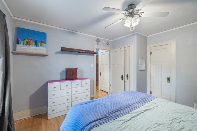 2120 40th Street, Des Moines, IA 50310