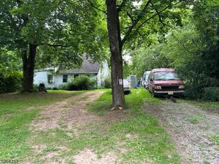 45 Half Way House Road, Franklin Twp., NJ 07882
