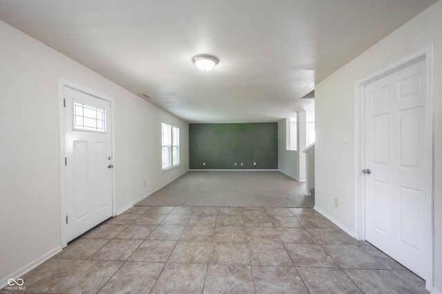 1738 Sonesta Way, Indianapolis, IN 46217