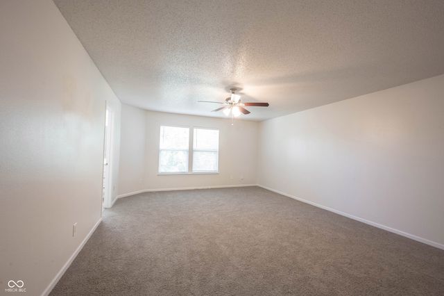 1738 Sonesta Way, Indianapolis, IN 46217