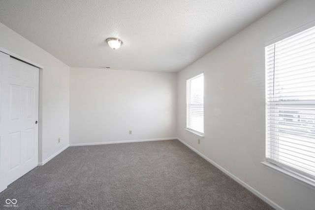 1738 Sonesta Way, Indianapolis, IN 46217