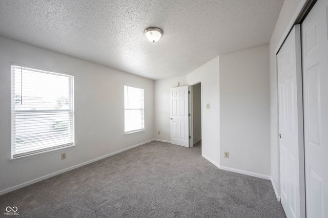 1738 Sonesta Way, Indianapolis, IN 46217