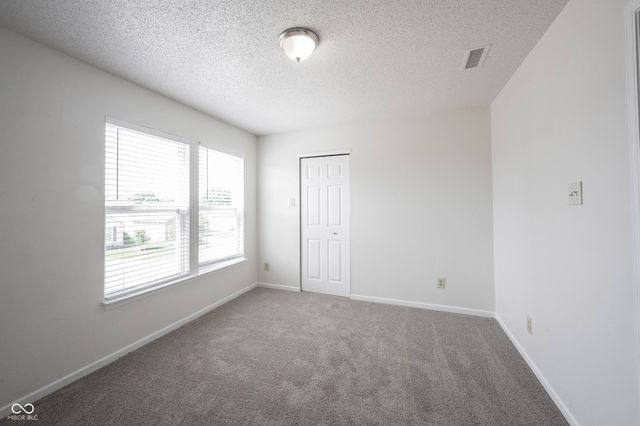 1738 Sonesta Way, Indianapolis, IN 46217