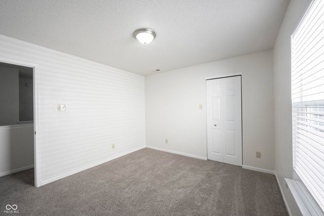 1738 Sonesta Way, Indianapolis, IN 46217