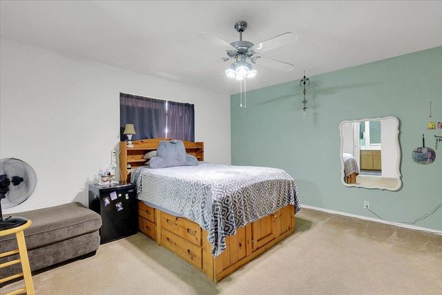 319 River Oaks Dr, Yuba City, CA 95991