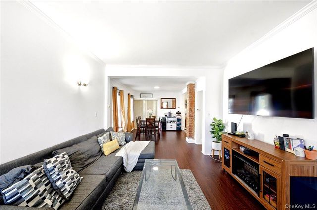 101 Fortfield Avenue, Yonkers, NY 10701