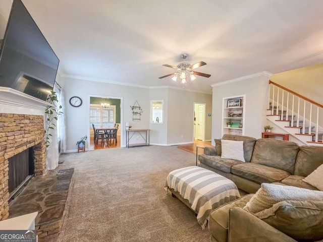 2441 River Run Drive, Dacula, GA 30019