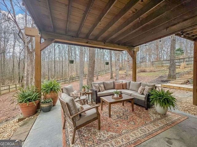 2441 River Run Drive, Dacula, GA 30019