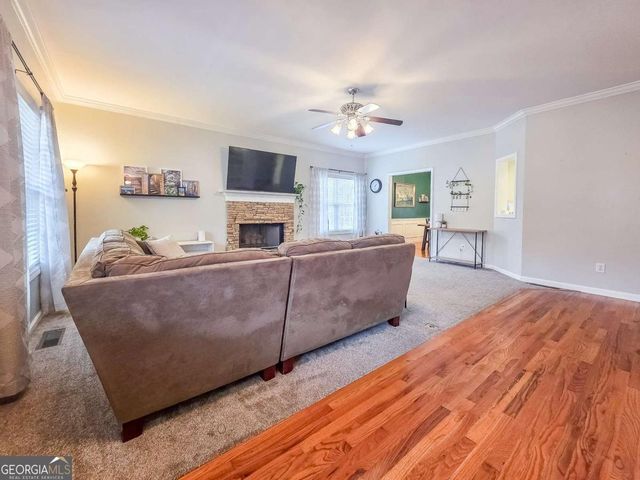 2441 River Run Drive, Dacula, GA 30019