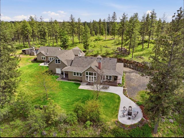 2609 E Tiger Lily Ln, Spangle, WA 99031