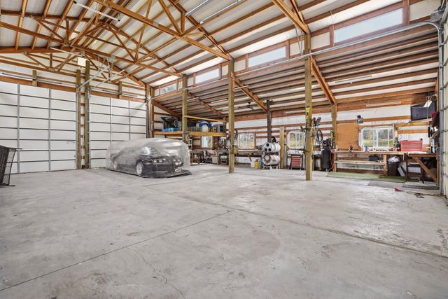 2609 E Tiger Lily Ln, Spangle, WA 99031