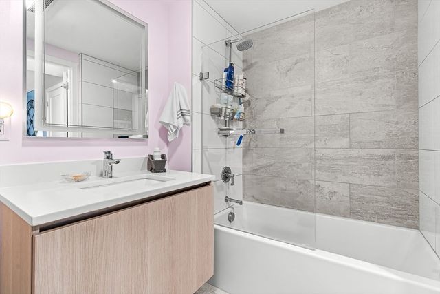 932 Broadway 208, Chelsea, MA 02150