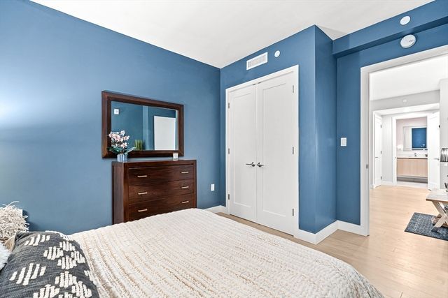 932 Broadway 208, Chelsea, MA 02150