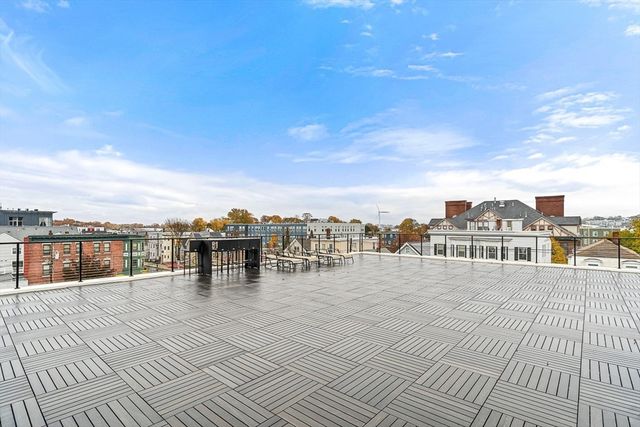 932 Broadway 208, Chelsea, MA 02150