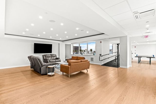 932 Broadway 208, Chelsea, MA 02150