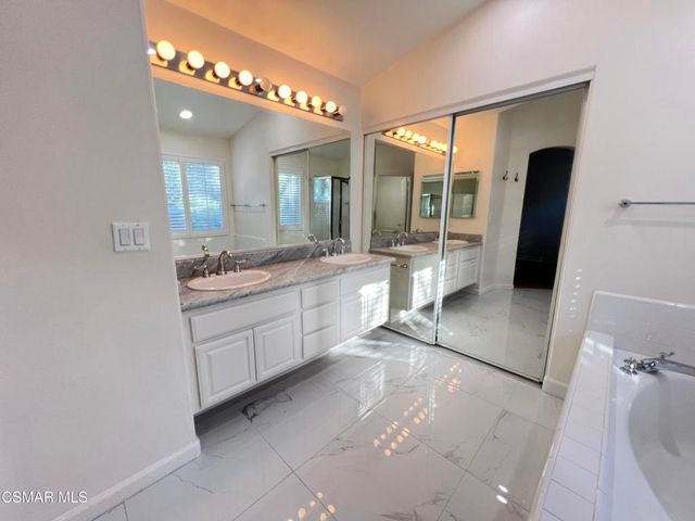 4783 Rhapsody Drive, Oak Park, CA 91377