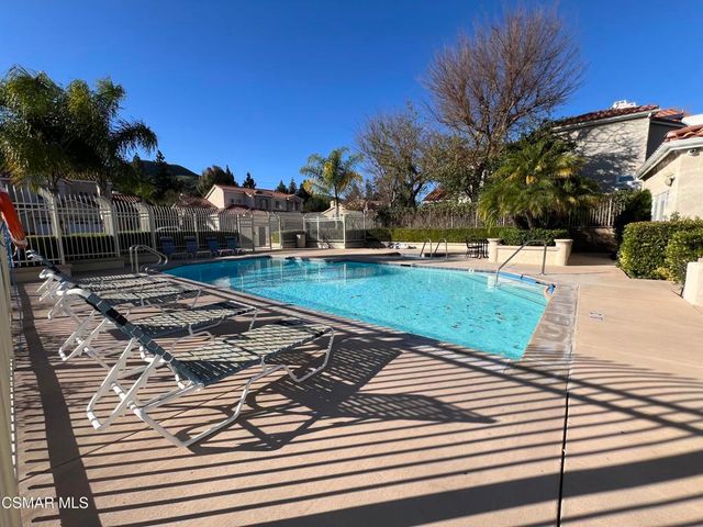 4783 Rhapsody Drive, Oak Park, CA 91377