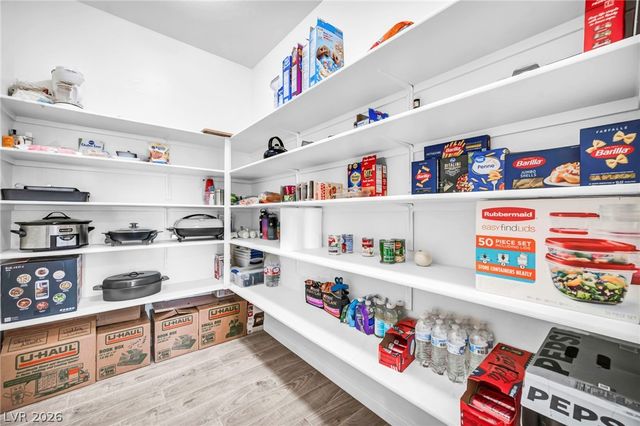 6156 South Ava Ridge Avenue, Las Vegas, NV 89141