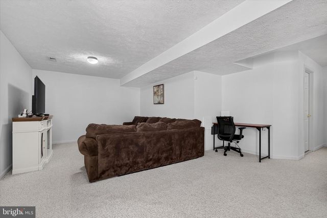 13927 RUTGERS CT, Woodbridge, VA 22193