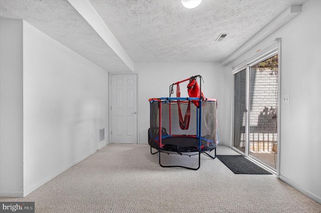 13927 RUTGERS CT, Woodbridge, VA 22193