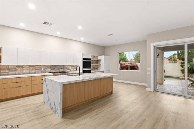 936 Viscanio Place, Las Vegas, NV 89138