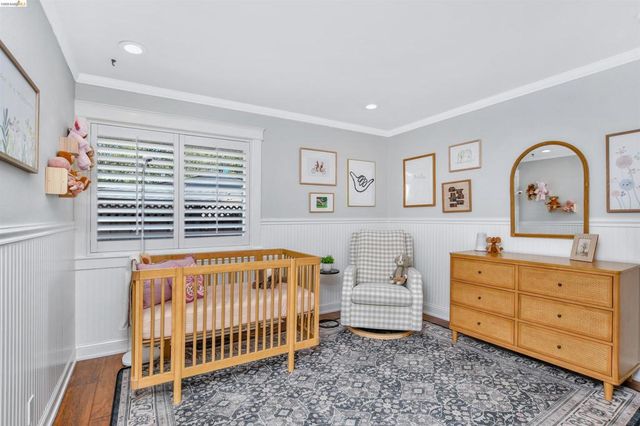 215 Charter Oak Circle, Walnut Creek, CA 94597