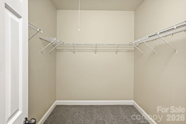 9527 Seamill Road, Charlotte, NC 28278