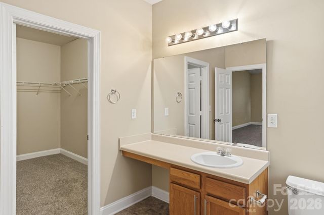 9527 Seamill Road, Charlotte, NC 28278
